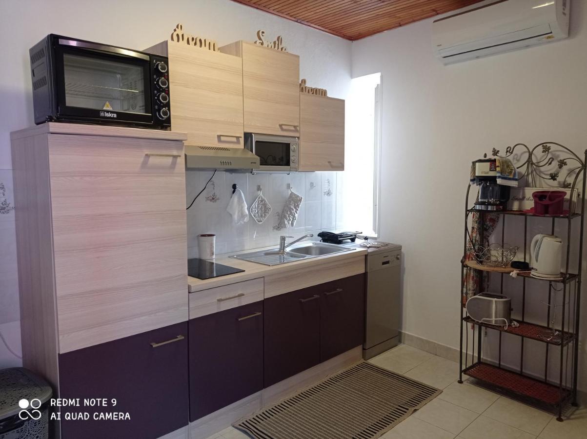 Apartment Piazza Antica Rovinj Bagian luar foto
