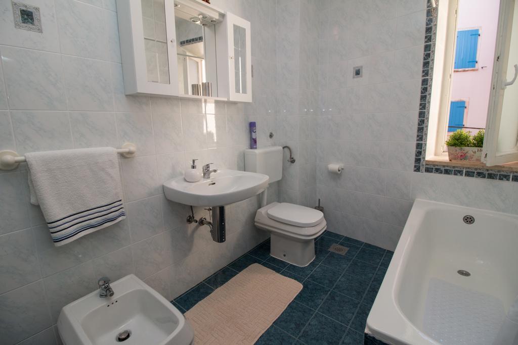 Apartment Piazza Antica Rovinj Bagian luar foto